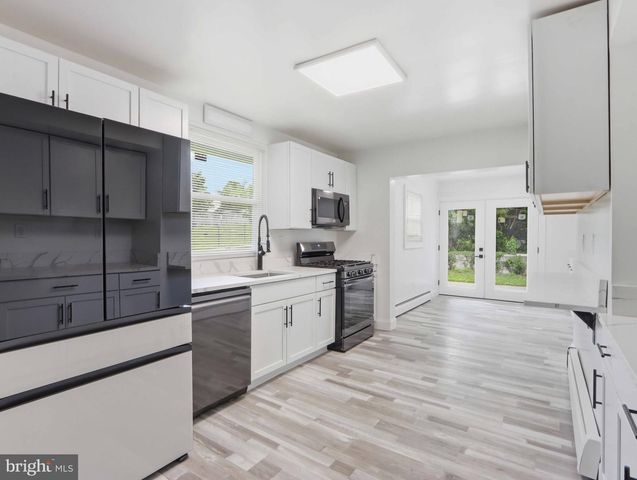96 PACKARD AVE, Glen Burnie, MD 21061