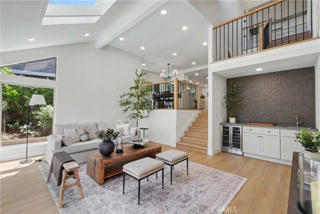 6 Canyon Ridge, Irvine, CA 92603