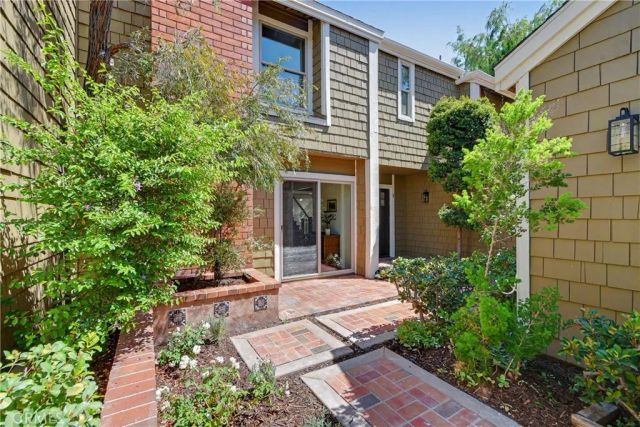 6 Canyon Ridge, Irvine, CA 92603