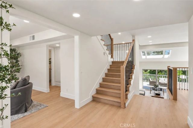 6 Canyon Ridge, Irvine, CA 92603
