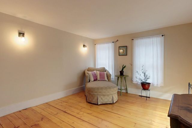 371 Burton Highway, Wilton, NH 03086