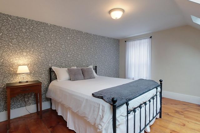 371 Burton Highway, Wilton, NH 03086