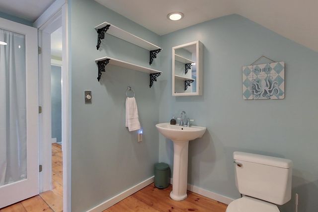 371 Burton Highway, Wilton, NH 03086