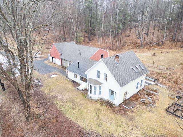 371 Burton Highway, Wilton, NH 03086