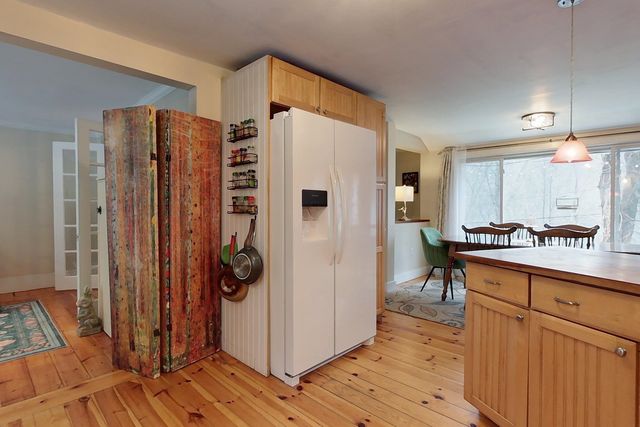 371 Burton Highway, Wilton, NH 03086