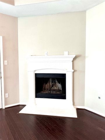 25614 Anvil Iron Lane, Richmond, TX 77406