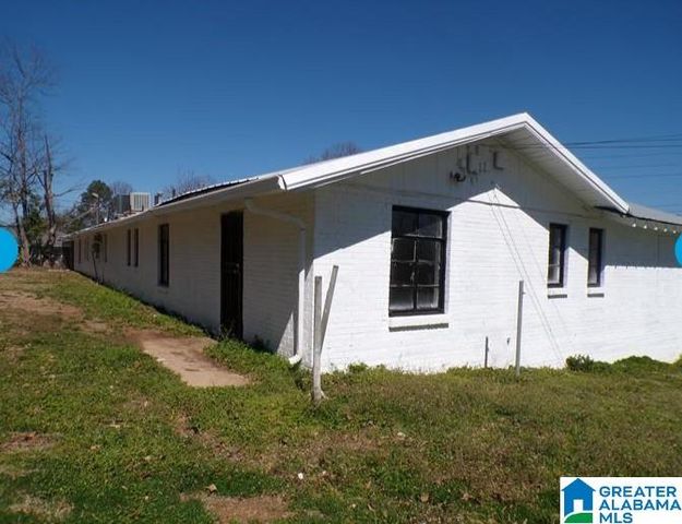 6413 AVENUE E, Fairfield, AL 35064