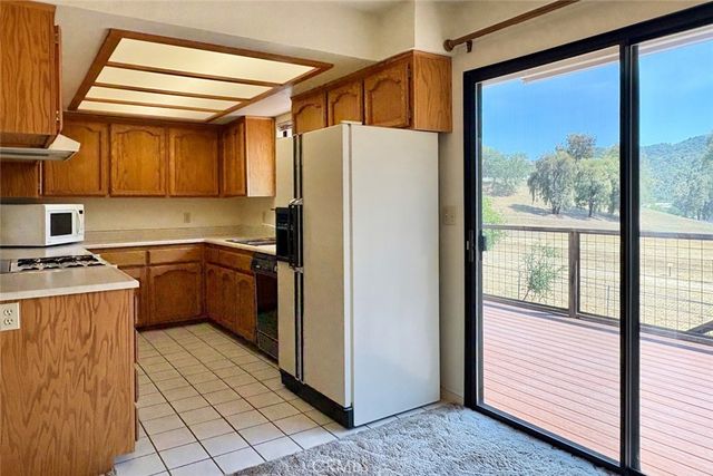 4755 Egret Lane, Paso Robles, CA 93446