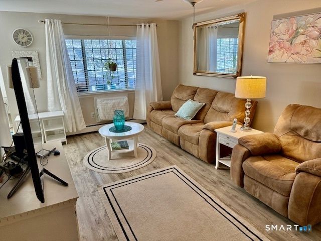 4 Arlington Court 4, Brookfield, CT 06804