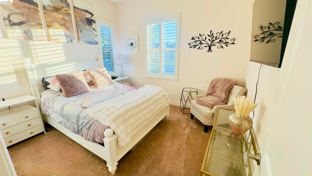 7270 Keyesport Way, Discovery Bay, CA 94505
