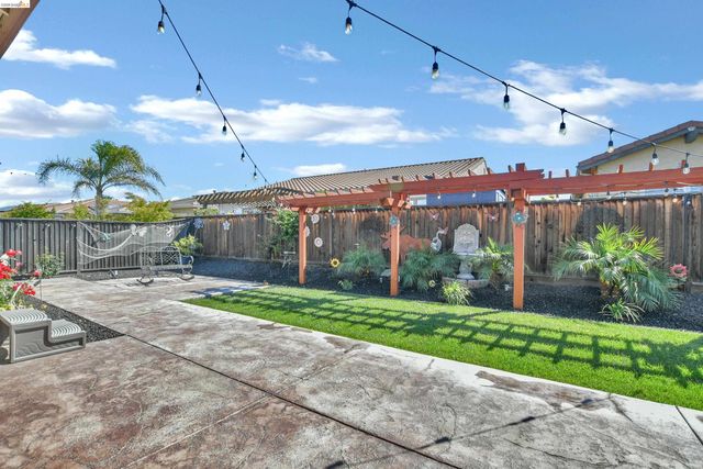 7270 Keyesport Way, Discovery Bay, CA 94505