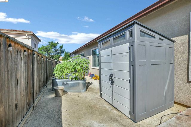 7270 Keyesport Way, Discovery Bay, CA 94505