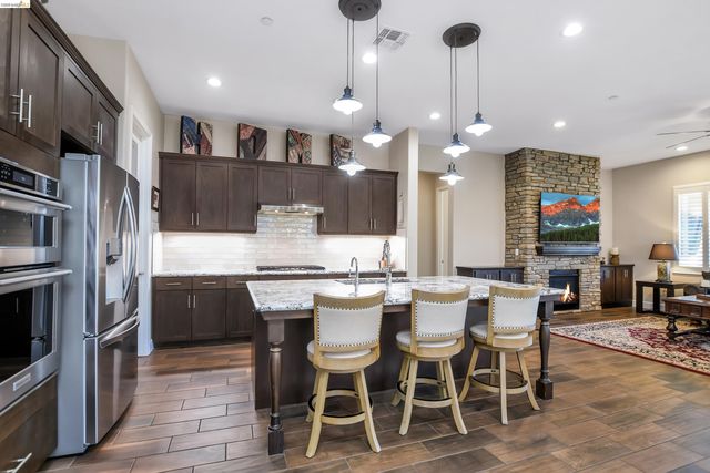 7270 Keyesport Way, Discovery Bay, CA 94505