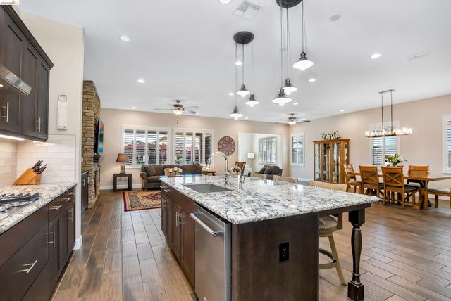 7270 Keyesport Way, Discovery Bay, CA 94505