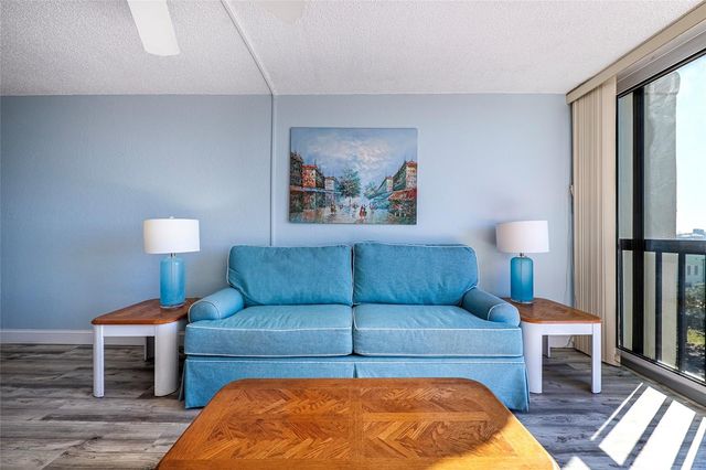 255 DOLPHIN POINT 903, Clearwater Beach, FL 33767