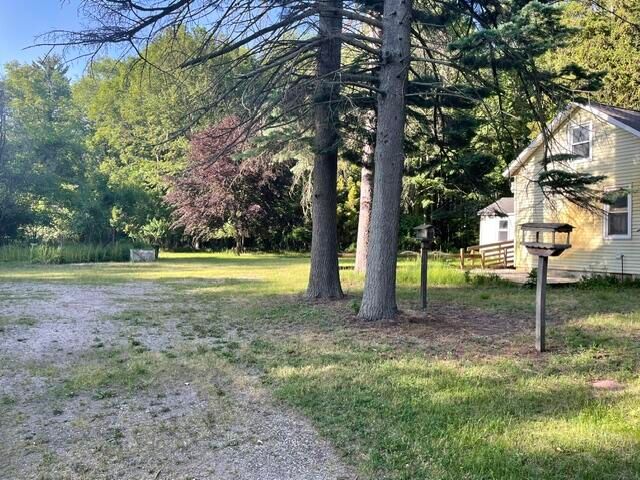6381 146th Avenue, Laketown Twp, MI 49423