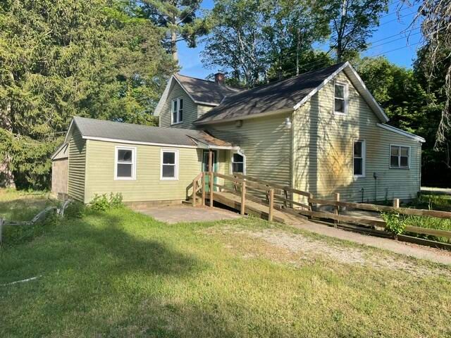 6381 146th Avenue, Laketown Twp, MI 49423