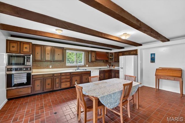 20 Lemp Road, St Louis, MO 63122