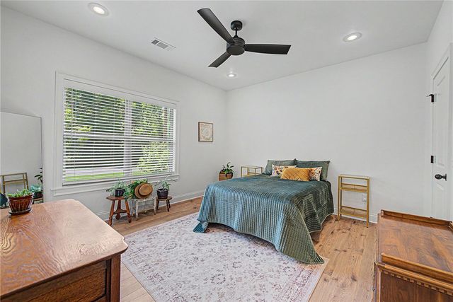6 Burnmouth Place, Bella Vista, AR 72715