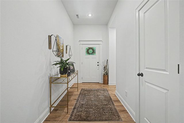 6 Burnmouth Place, Bella Vista, AR 72715