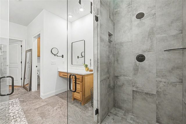 6 Burnmouth Place, Bella Vista, AR 72715