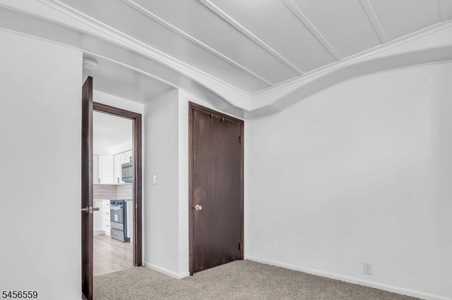 34 N 15Th Ave, Manville Boro, NJ 08835