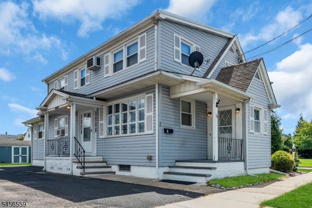 34 N 15Th Ave, Manville Boro, NJ 08835