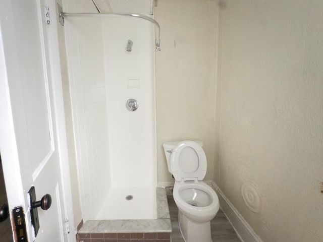 25 Oakland Ave 2F, Everett, MA 02149