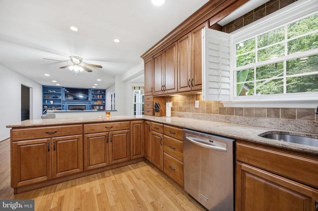 284 SOUTHLAND CT, Dunkirk, MD 20754