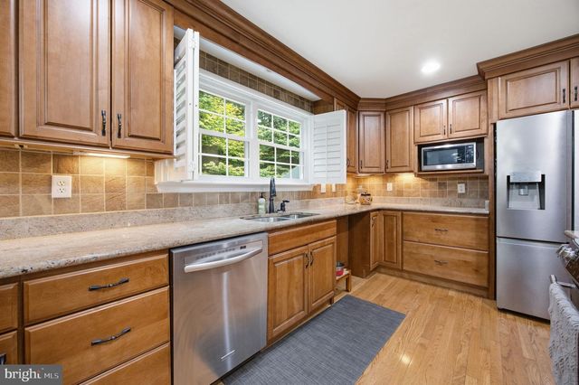284 SOUTHLAND CT, Dunkirk, MD 20754