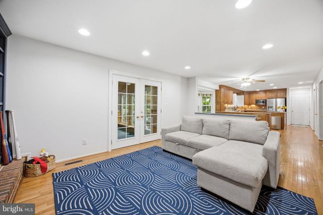 284 SOUTHLAND CT, Dunkirk, MD 20754