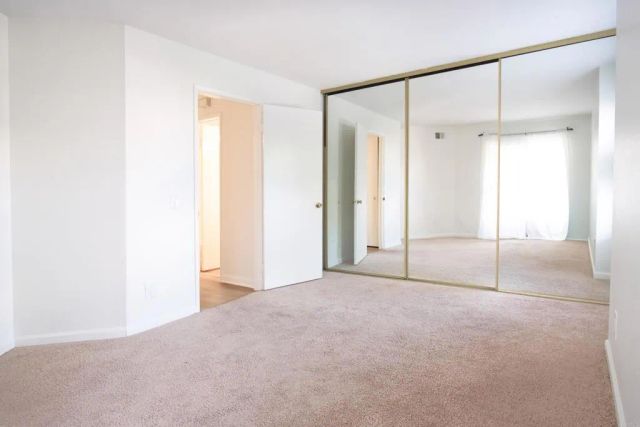 7067 Camino Revueltos 310, San Diego, CA 92111