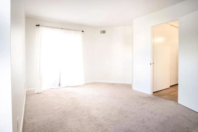 7067 Camino Revueltos 310, San Diego, CA 92111