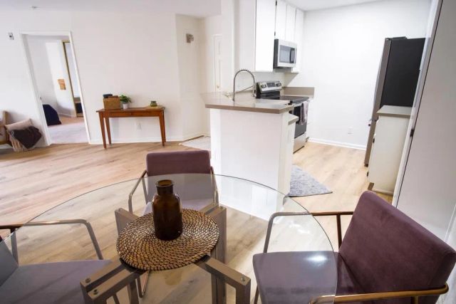 7067 Camino Revueltos 310, San Diego, CA 92111