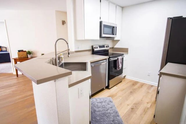 7067 Camino Revueltos 310, San Diego, CA 92111