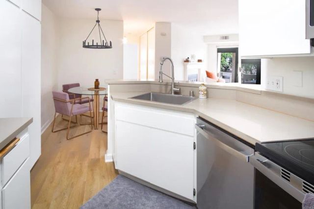 7067 Camino Revueltos 310, San Diego, CA 92111