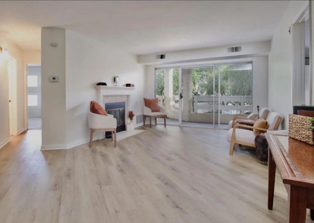 7067 Camino Revueltos 310, San Diego, CA 92111