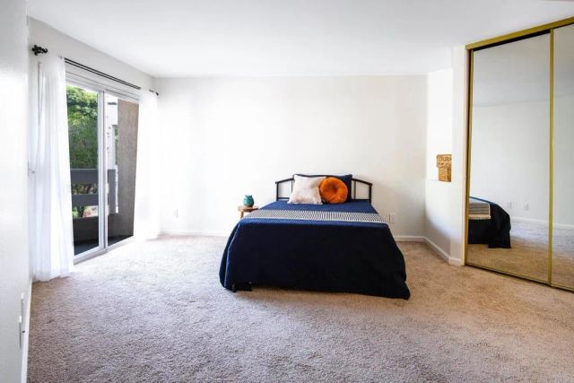 7067 Camino Revueltos 310, San Diego, CA 92111