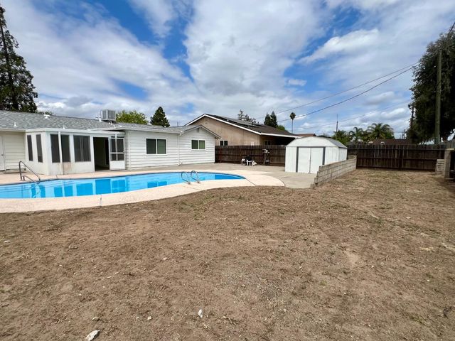 3330 Virginia St, Atwater, CA 95301