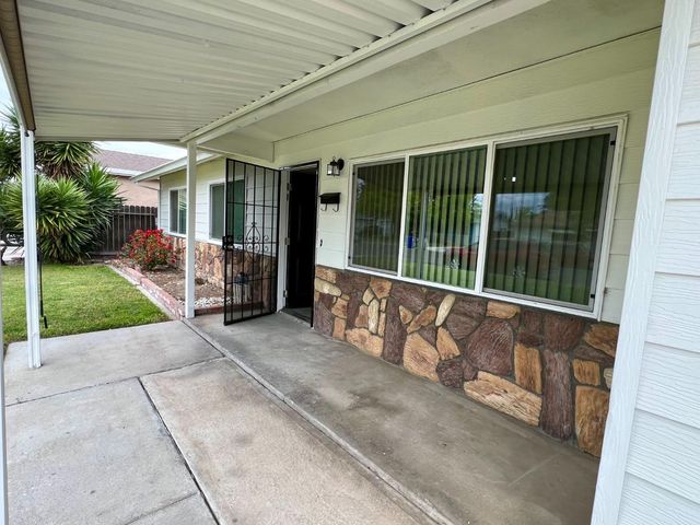 3330 Virginia St, Atwater, CA 95301