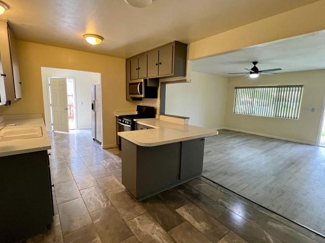 3330 Virginia St, Atwater, CA 95301