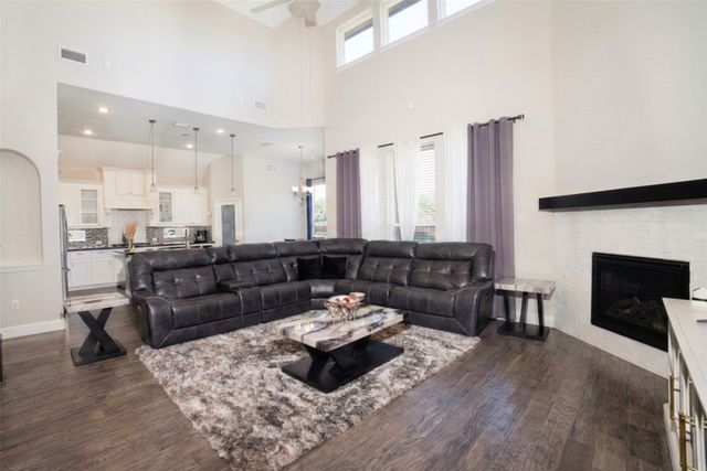 2609 Hammock Lake Drive, Little Elm, TX 75068