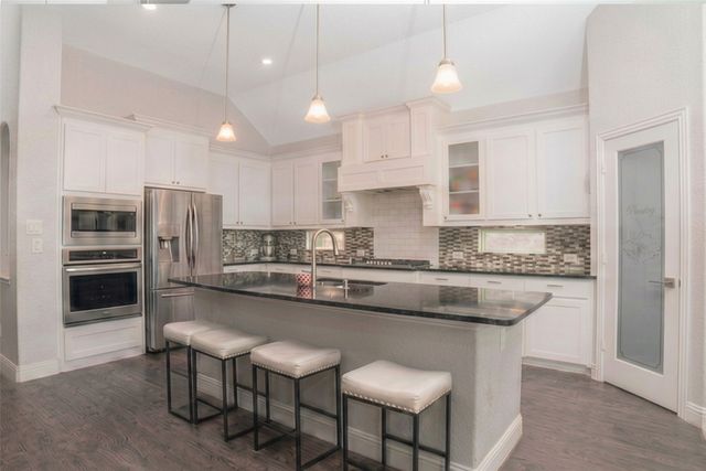 2609 Hammock Lake Drive, Little Elm, TX 75068