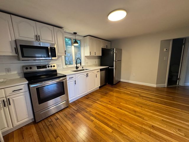 41 Cross 1, Quincy, MA 02169