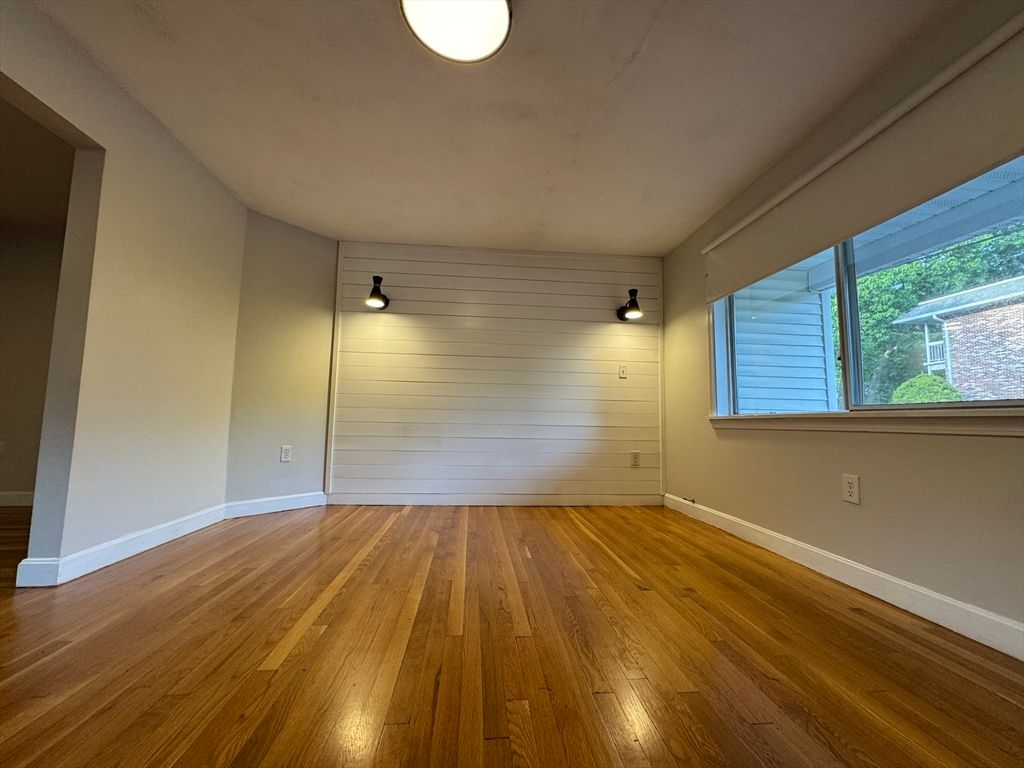 41 Cross 1, Quincy, MA 02169