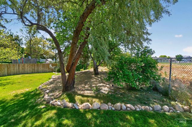 1627 Thorn Creek Ct., Nampa, ID 83686