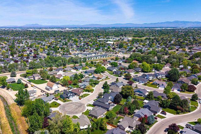 1627 Thorn Creek Ct., Nampa, ID 83686