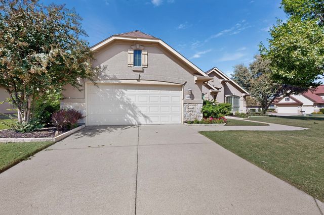 9900 Hanford Drive, Denton, TX 76207