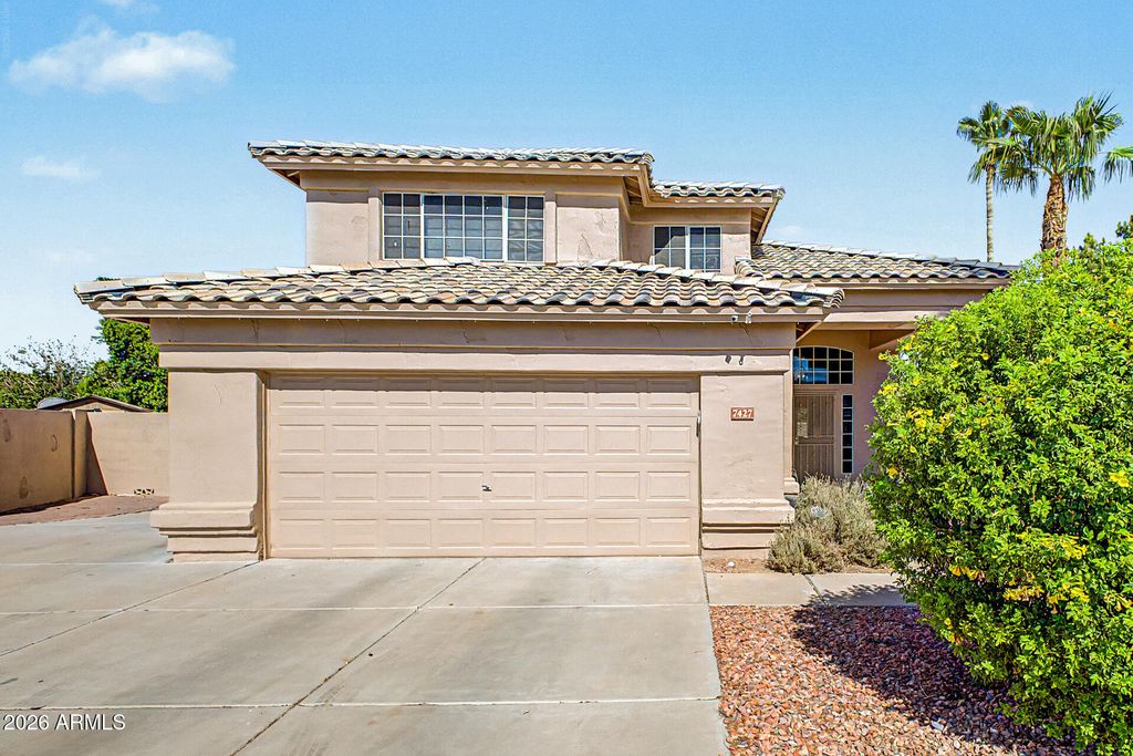 7427 W HILL Lane, Glendale, AZ 85310 — exterior