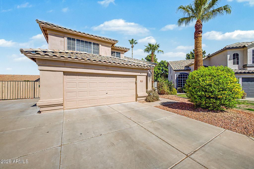 7427 W HILL Lane, Glendale, AZ 85310 — photo 4